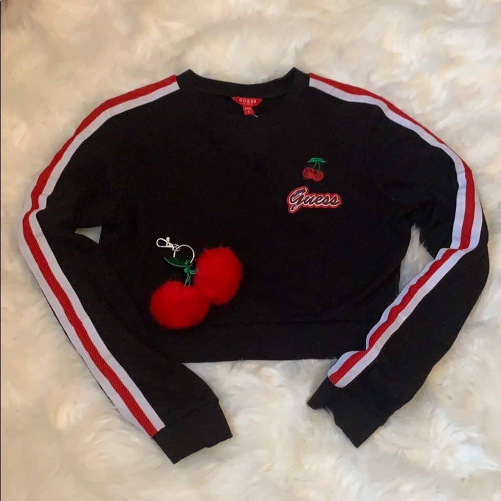 🍒Guess Top & Keychain 🍒